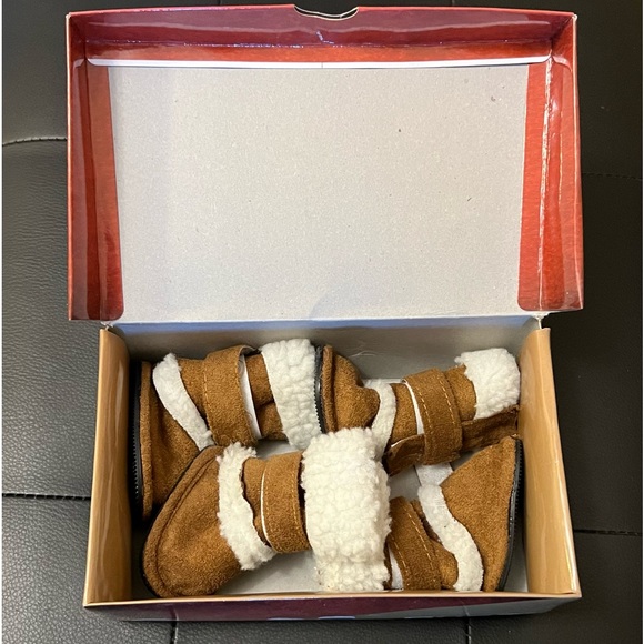 PUGZ soft dog booties -size 4 (M) - Picture 2 of 4